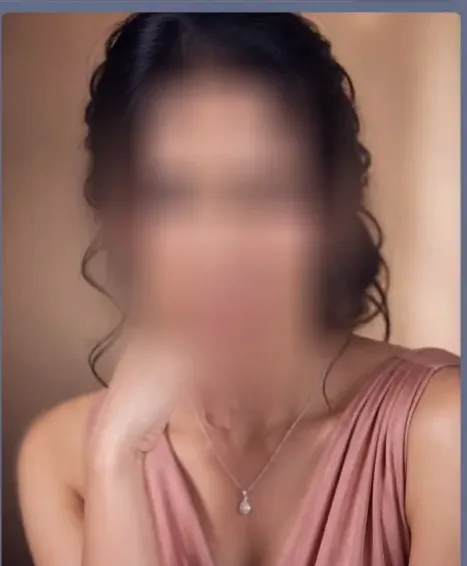Bianca, 39
