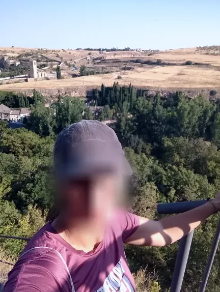 Ela, 40