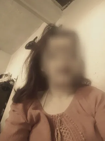 Lucia, 39