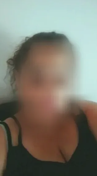 Yvonne, 33